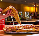 Peter Piper Pizza food