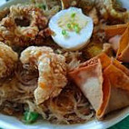 Lomi Sa Bahay Natin food