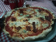 Pizzeria Nuovo 70 food
