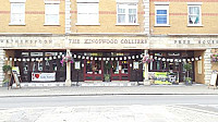 The Kingswood Colliers outside
