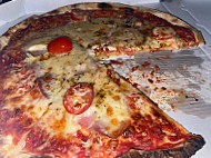 Pizza Gaby Le Lavandou food