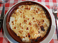 Chez Luc Pizzeria food