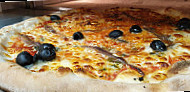 Pizzeria La Bolognèse food