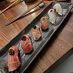 Kabooki Sushi inside