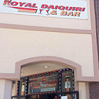 Royal Daiquiri outside