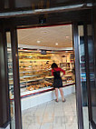 Boulangerie Vaxelaire inside