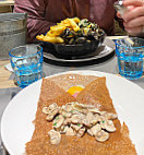 Creperie de la Pompe food