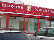 A La Bonne Fourchette outside
