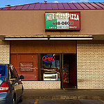 Meridian Pizza outside