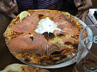 Pizza Blanqui food