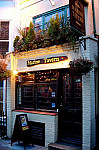 The Marine Tavern outside