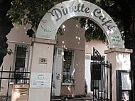 Dinette Cafe outside