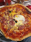 Pizza Casa Verona food