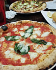 Cavalli Pizzeria Napoletana food