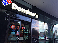 Domino's outside