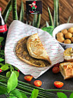 Manoosh Lebanese Pizzeria food