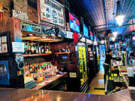 Dillinger's Celtic Pub Eatery inside