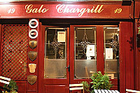 Galo Chargrill outside