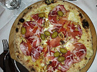 Pizzeria Rosticceria Paradise food