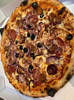 Pizza Rossa food