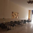 مطعم أبو محمد حيدر أنيسه inside