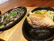 Yokoyama Sushi Bar food