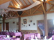 Auberge Du Moulin De Sarré inside