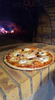 Tiuccia Pizza food