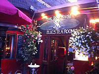 The Dog House Blues Tea Room outside