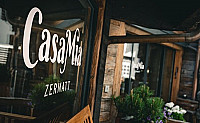 Pizzeria Casamia outside