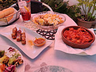 Cafeteria Marlovi food