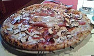 Pizzeria Snack Le 380 food