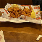 Hooters Orland Park food