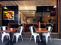 99 Palletz Cafe inside
