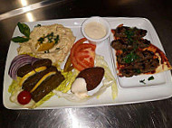 961 Lebanese Street Food outside