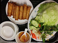 Cam Wah Chinese & Vietnamese Restaurant food