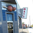 Macs' Sport And Grill outside