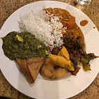 Vindu Indian Cuisine food