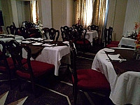 Sheila Restaurant - Hotel Arya inside