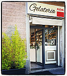Caffetteria Gelateria In Piazzetta outside