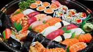 Akinai Sushi food