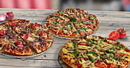 Dominos Pizza Gifhorn food