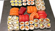 Sushi Party food