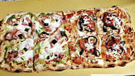 Pizzeria Rivoluzione Pizza food