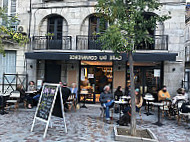 Café Du Commerce food