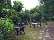 Le Café Breton inside