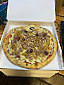 Artisanales Pizzas Pizzotomat Distributeur Automatique De Pizzas food