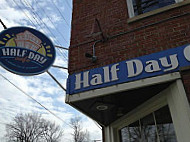 Half Day Cafe outside