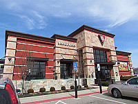 BJ's Restaurant and Brewhouse outside