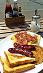 O's American Breakfast Barbeque food